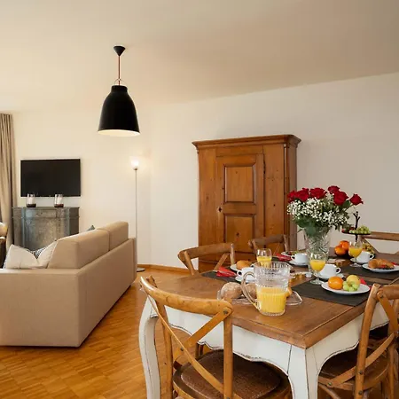 Modern-18 Appartement *