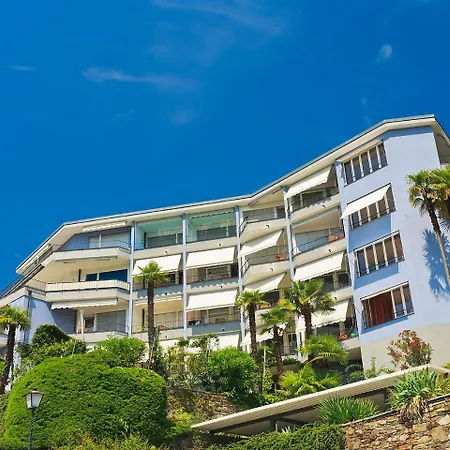 Modern-18 By Interhome *